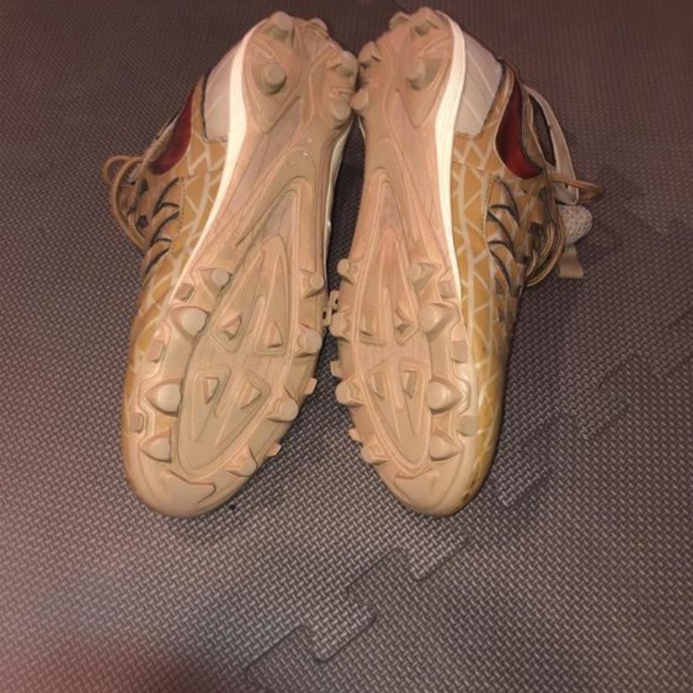 Lyle Thompson Hurache 5 Rare Cleats